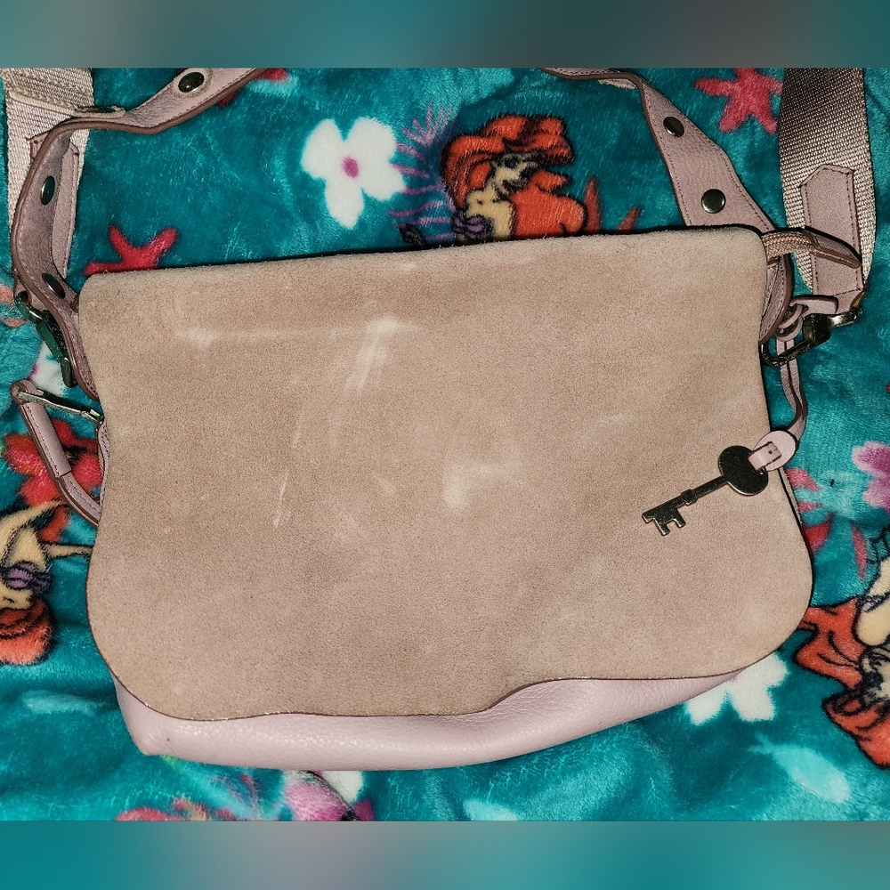 Elegant Tan Leather Women's Bag